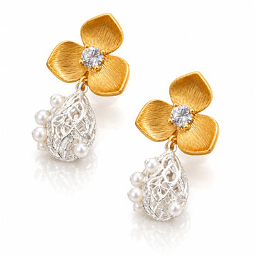 Elegant Bloom Gold Flower Pearl Drop Earrings – Luxury Handmade Floral Stud Earrings with Crystal Stone & Natural Pearl
