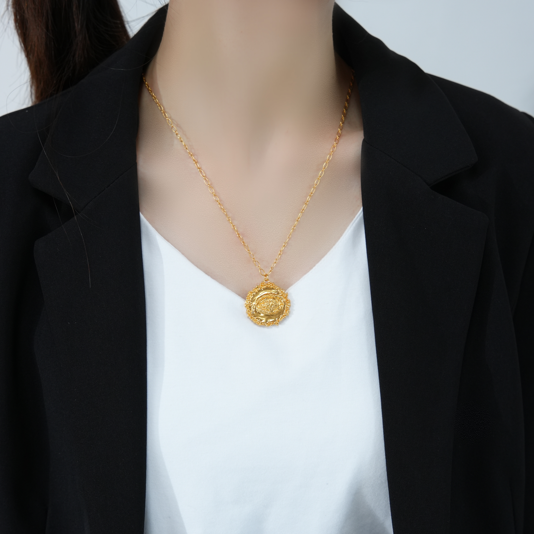 Artisan Luxe Eye of Wisdom Pendant Necklace | 24K Gold-Plated Brass | 40cm Ethical Fashion