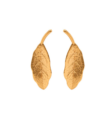 Gold Leaf Drop Earrings for Women – Nature-Inspired Textured Long Dangle Earrings – Elegant Botanical Jewelry for Everyday Wear or Gifting