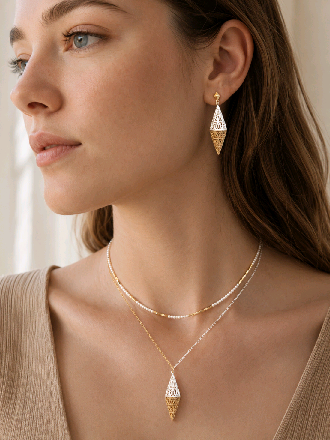 “Apex Duet Two-Tone Filigree Drop Earrings – Sculptural Gold & Silver”